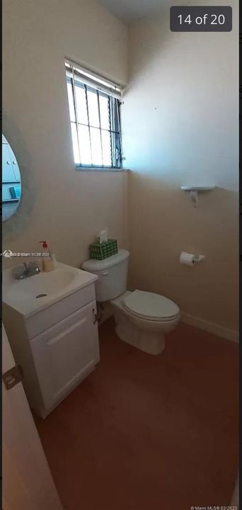 For Rent: $1,699 (1 beds, 1 baths, 954 Square Feet)