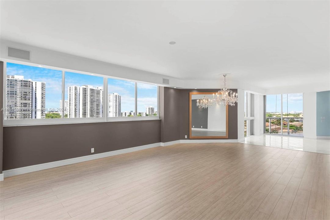 For Sale: $895,000 (2 beds, 2 baths, 2240 Square Feet)