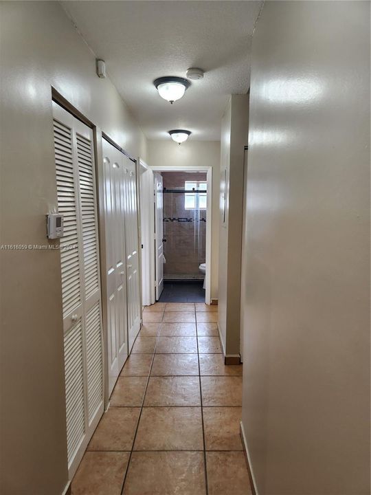 For Rent: $3,100 (3 beds, 2 baths, 1300 Square Feet)