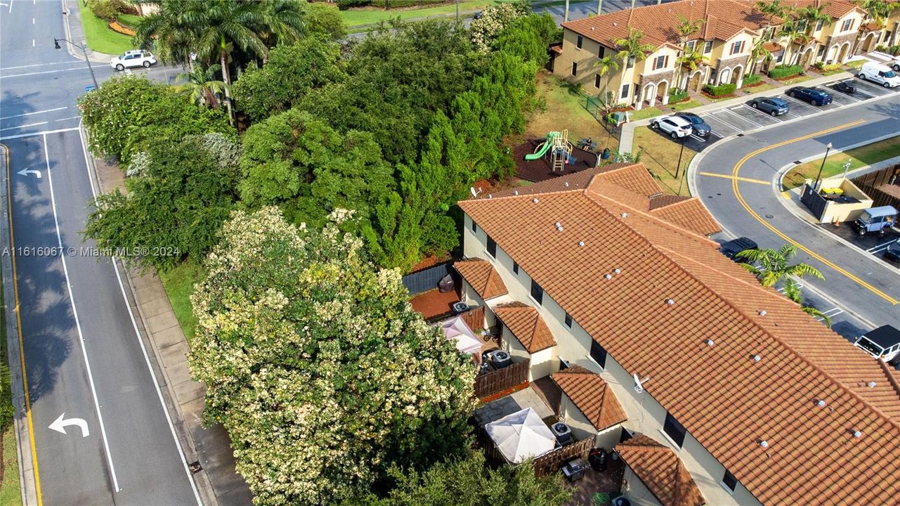 En Venta: $395,000 (3 camas, 2 baños, 1432 Pies cuadrados)