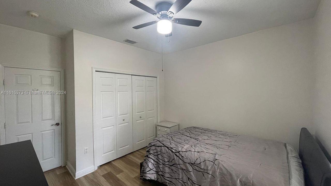For Rent: $3,700 (3 beds, 2 baths, 1542 Square Feet)