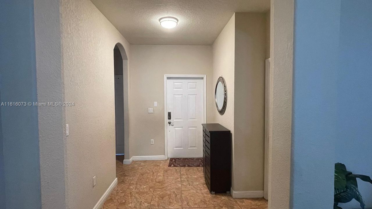 For Rent: $3,700 (3 beds, 2 baths, 1542 Square Feet)