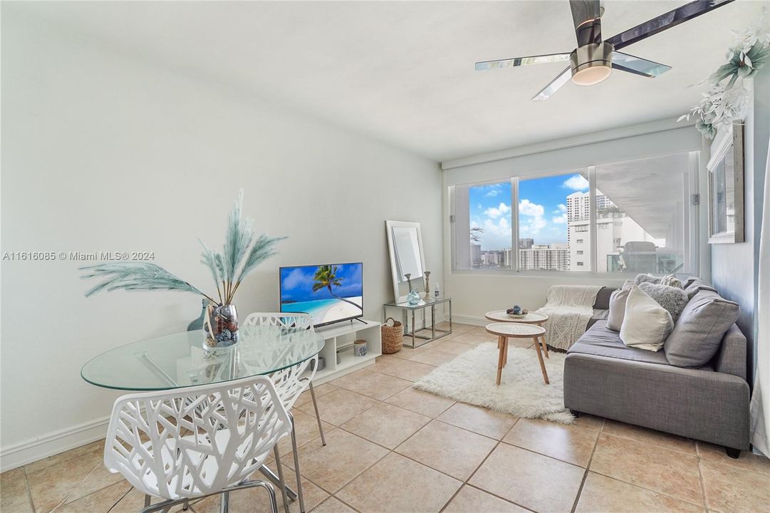 Active With Contract: $2,275 (0 beds, 1 baths, 619 Square Feet)