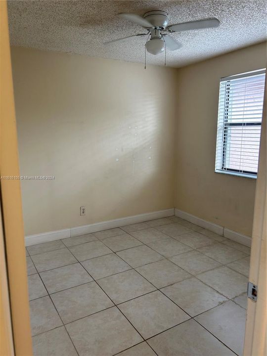 For Rent: $2,150 (2 beds, 2 baths, 806 Square Feet)