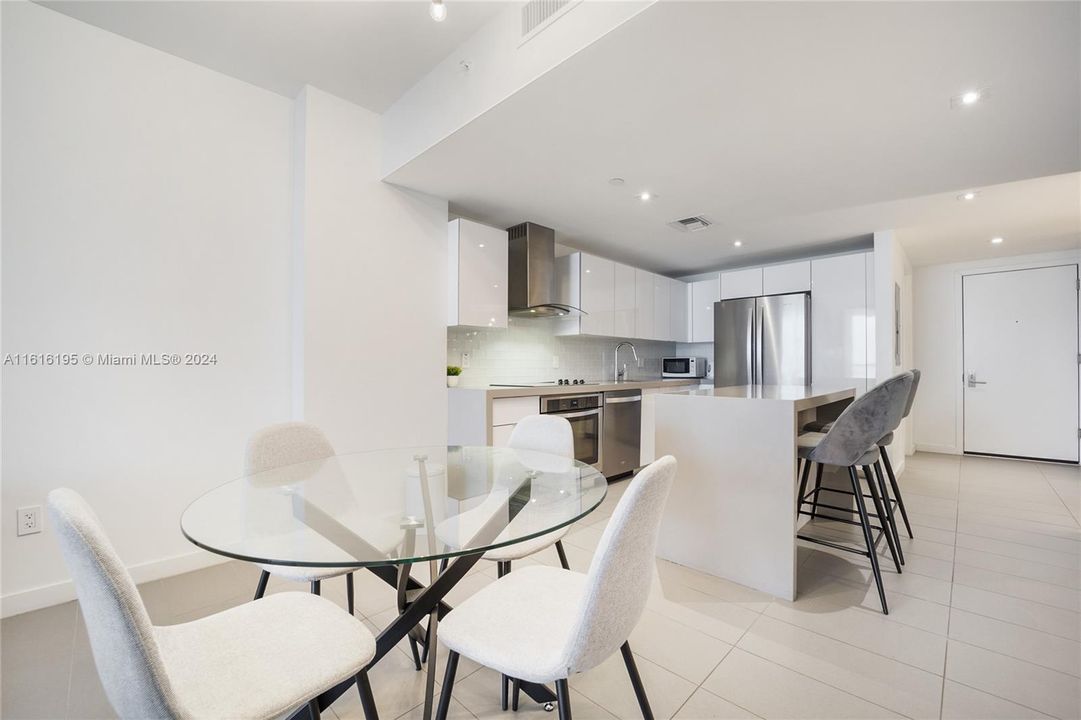 dining area - open kitchen