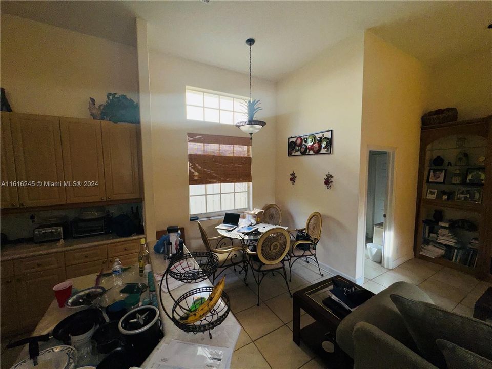 For Rent: $5,500 (3 beds, 2 baths, 2603 Square Feet)