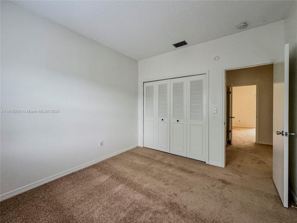 For Rent: $2,395 (3 beds, 2 baths, 1480 Square Feet)