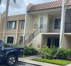 For Rent: $2,550 (2 beds, 2 baths, 1231 Square Feet)