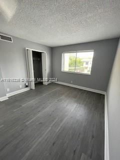 For Rent: $2,550 (2 beds, 2 baths, 1231 Square Feet)