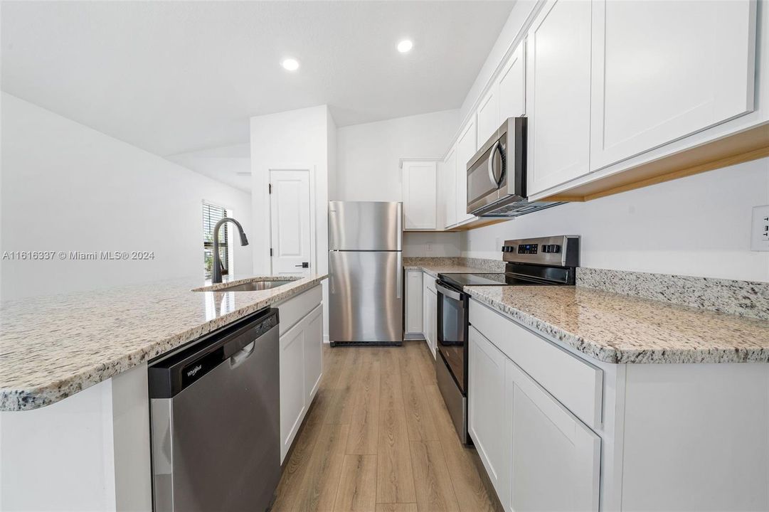 For Rent: $2,225 (3 beds, 2 baths, 0 Square Feet)
