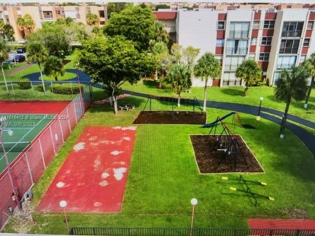 En Venta: $299,900 (3 camas, 2 baños, 1266 Pies cuadrados)