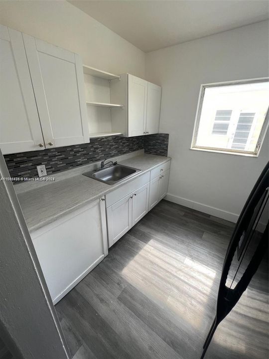 For Rent: $2,050 (2 beds, 2 baths, 1087 Square Feet)