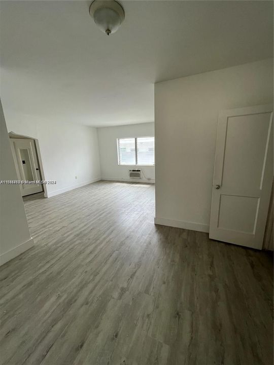 For Rent: $1,615 (1 beds, 1 baths, 788 Square Feet)