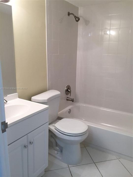 Recently Rented: $2,100 (2 beds, 2 baths, 847 Square Feet)