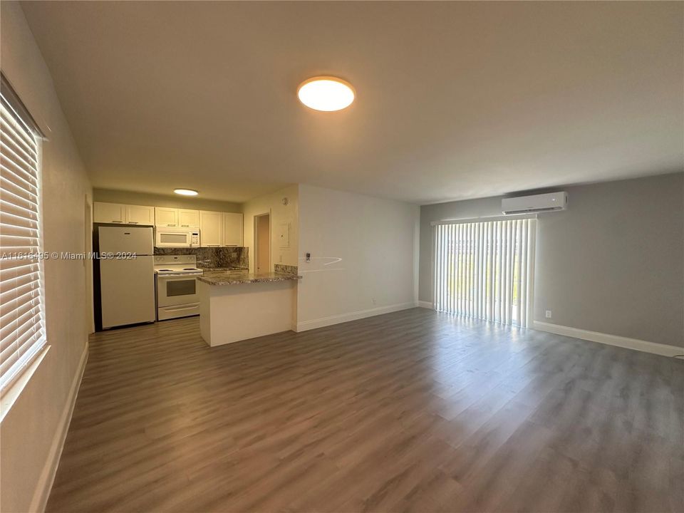 For Rent: $1,750 (1 beds, 1 baths, 0 Square Feet)