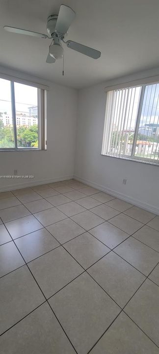 For Rent: $2,850 (2 beds, 2 baths, 1100 Square Feet)