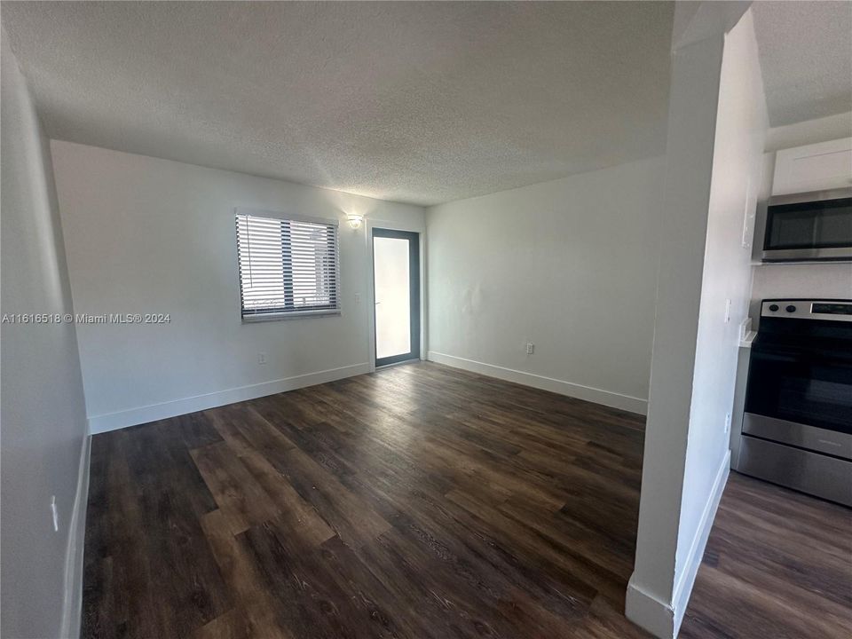 For Rent: $2,395 (2 beds, 1 baths, 0 Square Feet)