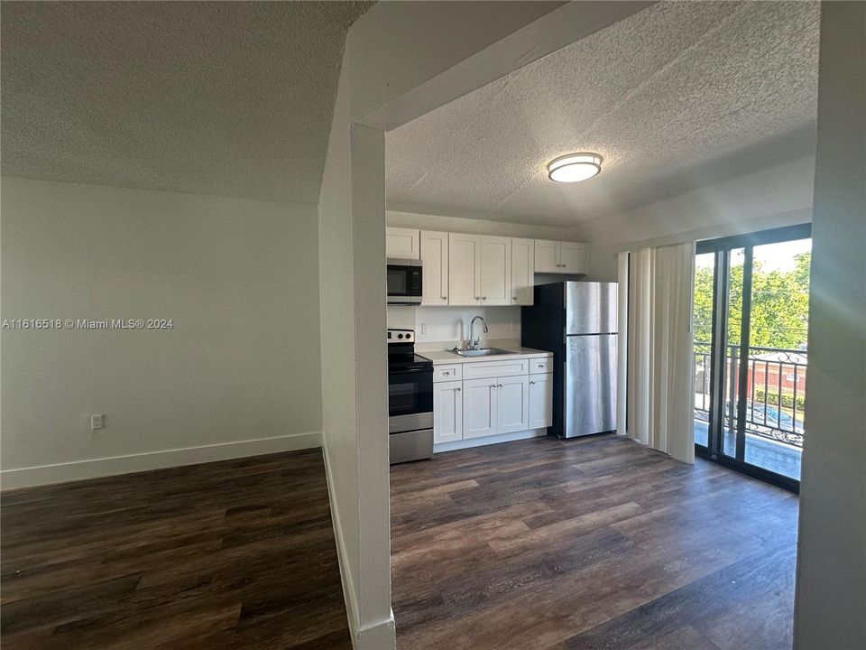 For Rent: $2,395 (2 beds, 1 baths, 0 Square Feet)