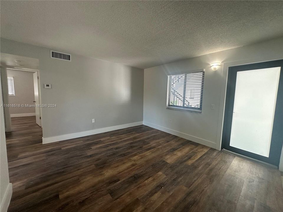 For Rent: $2,395 (2 beds, 1 baths, 0 Square Feet)