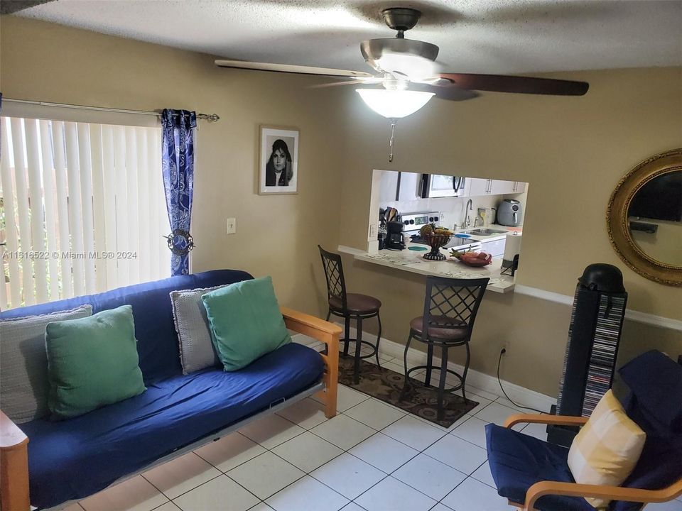 For Rent: $3,300 (3 beds, 2 baths, 1282 Square Feet)