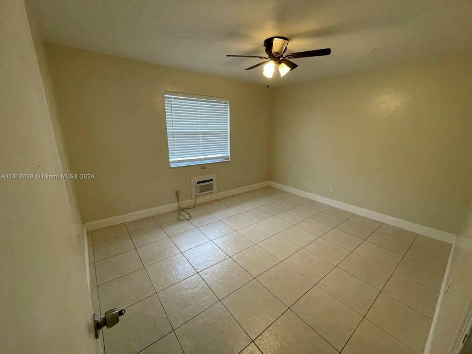 For Rent: $2,350 (2 beds, 2 baths, 1770 Square Feet)