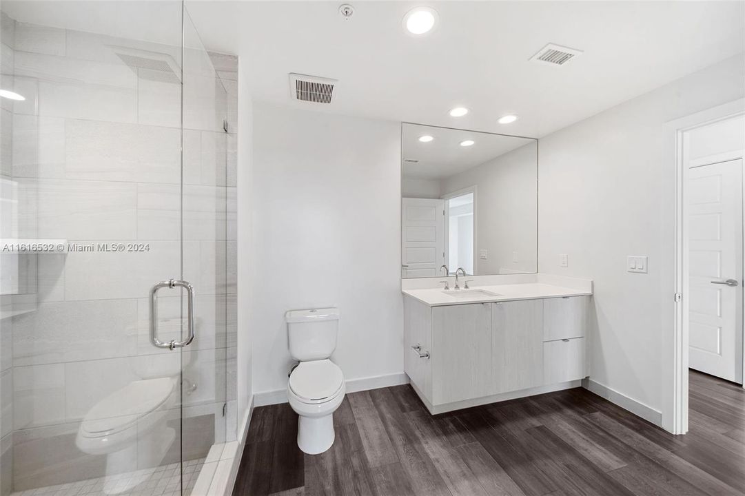 For Rent: $2,509 (1 beds, 1 baths, 768 Square Feet)