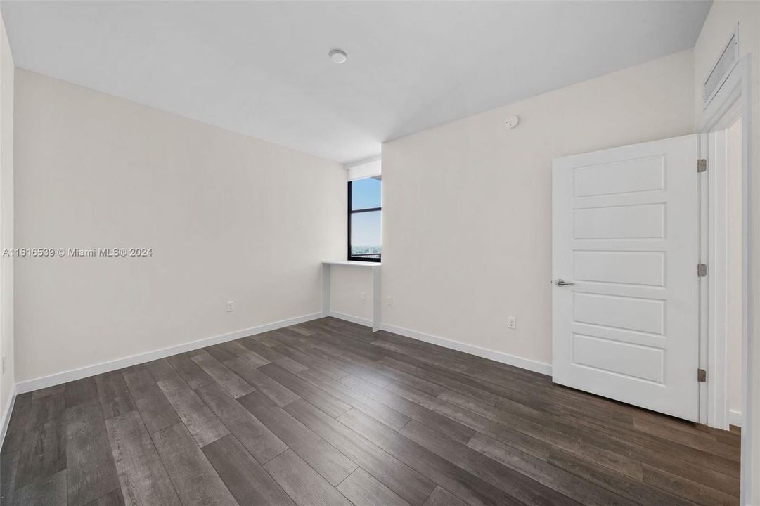 For Rent: $3,155 (2 beds, 2 baths, 1212 Square Feet)