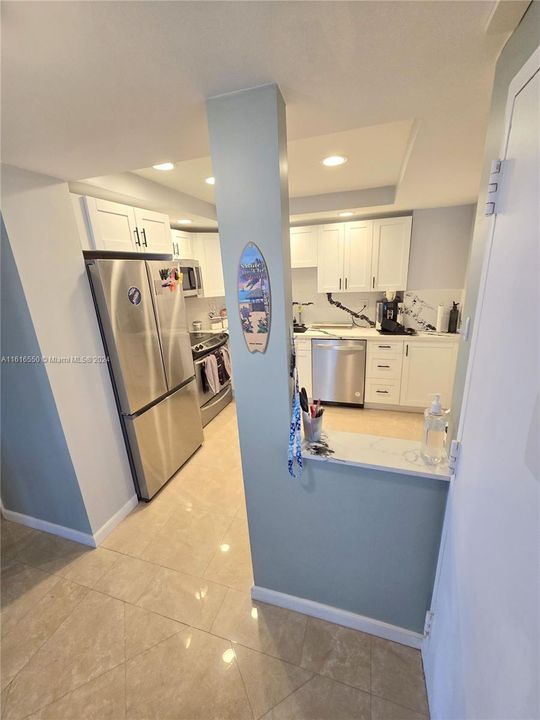 For Sale: $499,000 (2 beds, 2 baths, 1295 Square Feet)