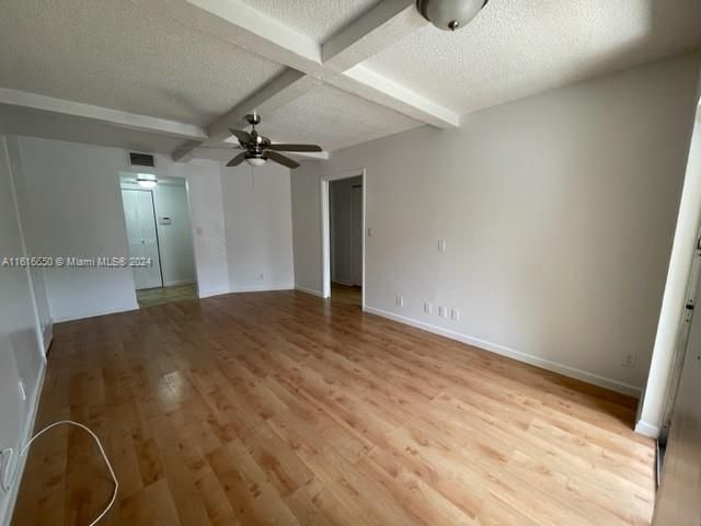 For Rent: $1,700 (1 beds, 1 baths, 630 Square Feet)