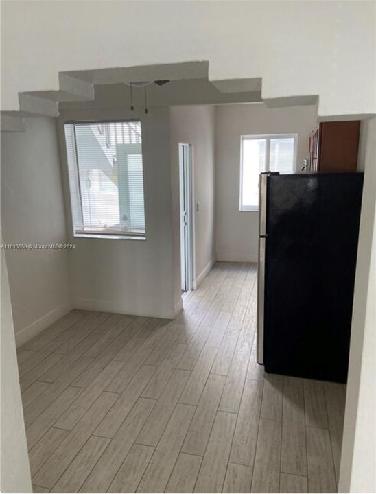 В аренду: $1,998 (0 спален, 1 ванн, 8068 Квадратных фут)