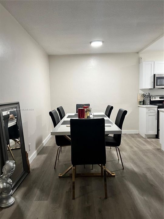 For Rent: $1,575 (1 beds, 1 baths, 658 Square Feet)