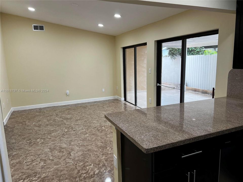 For Rent: $3,750 (3 beds, 2 baths, 1728 Square Feet)