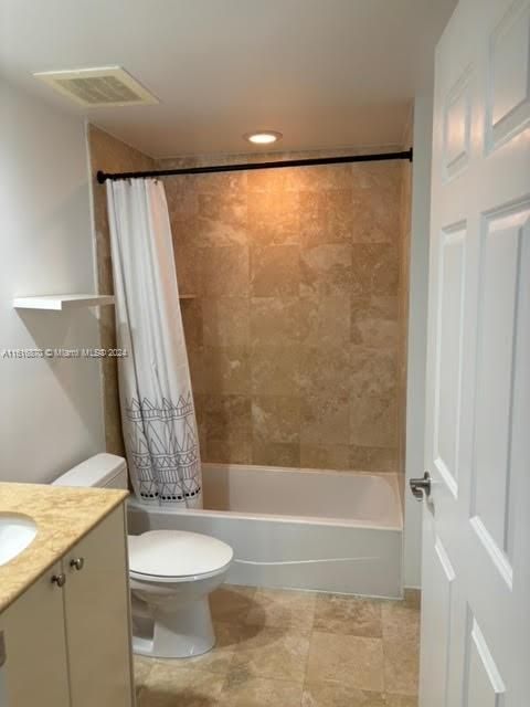 For Rent: $3,250 (2 beds, 2 baths, 1081 Square Feet)