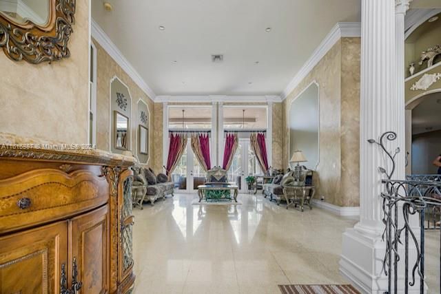 Foyer with dining room on the right