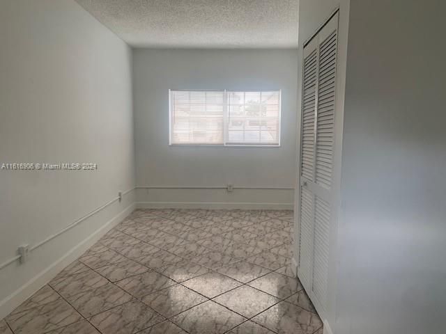 For Rent: $3,300 (4 beds, 2 baths, 1438 Square Feet)