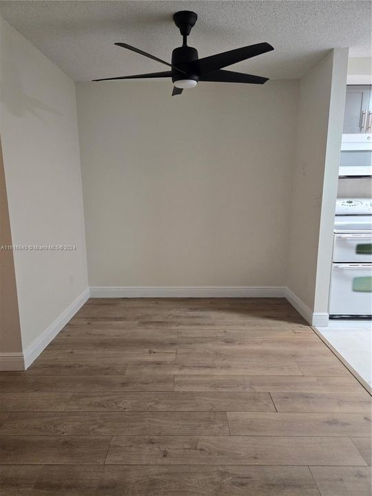 For Rent: $2,000 (2 beds, 2 baths, 827 Square Feet)