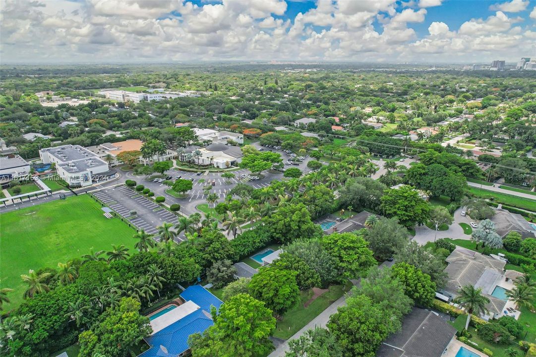 Active With Contract: $1,890,000 (4 beds, 2 baths, 2982 Square Feet)