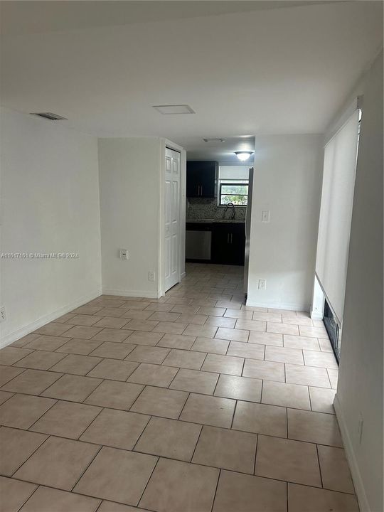 Recently Rented: $2,200 (2 beds, 2 baths, 1128 Square Feet)