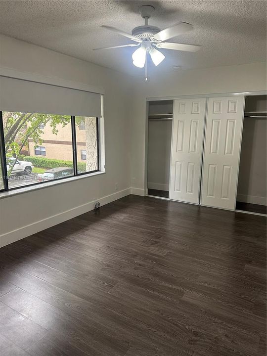 Recently Rented: $2,200 (2 beds, 2 baths, 1128 Square Feet)