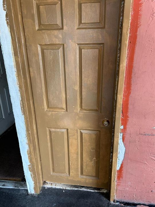 door 6