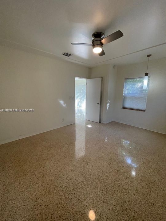 For Rent: $5,000 (3 beds, 2 baths, 2538 Square Feet)