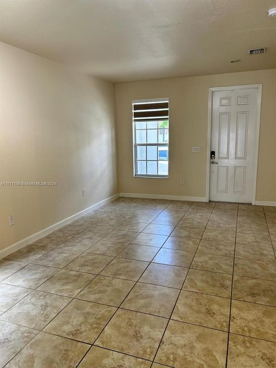 For Rent: $3,300 (4 beds, 3 baths, 0 Square Feet)