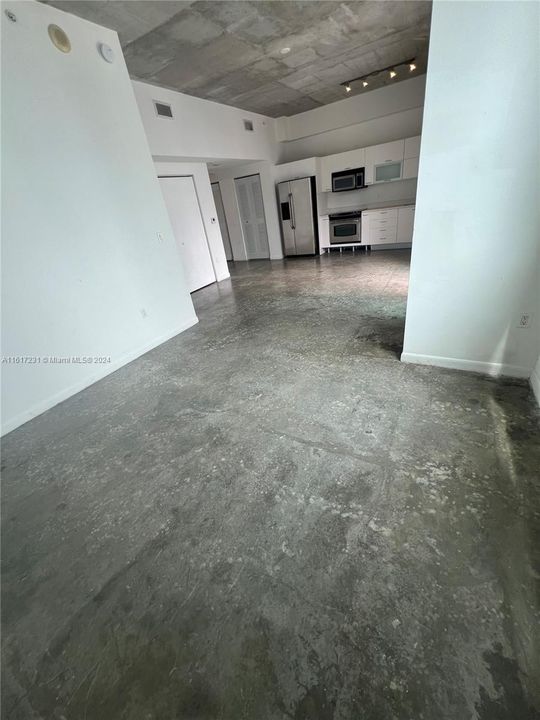 Recently Rented: $2,250 (1 beds, 1 baths, 620 Square Feet)