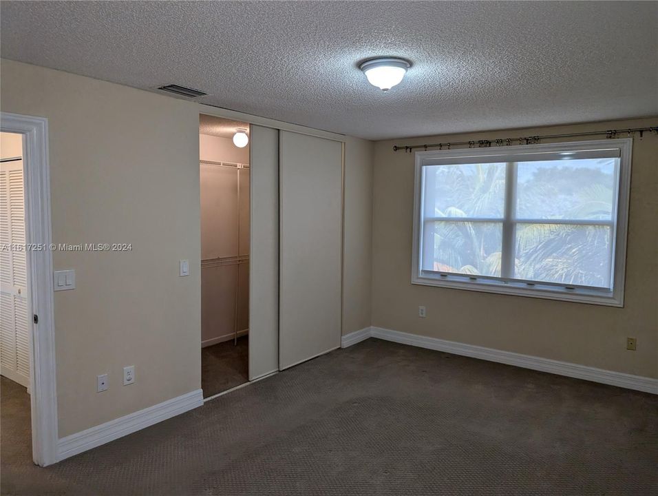 For Rent: $3,250 (3 beds, 2 baths, 1601 Square Feet)