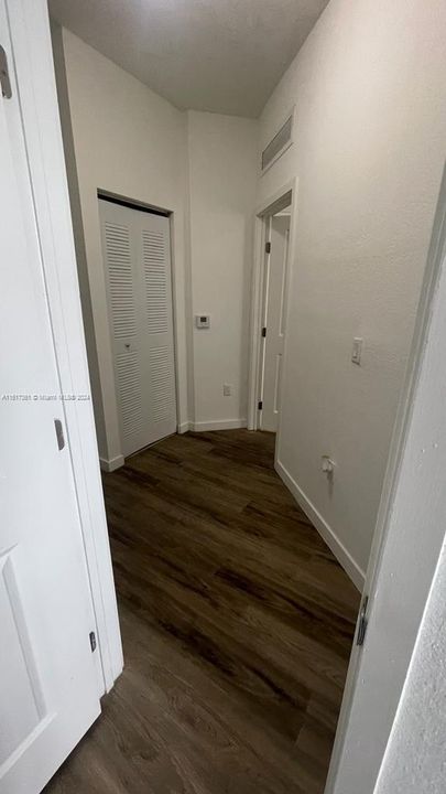 For Rent: $2,650 (2 beds, 2 baths, 1262 Square Feet)