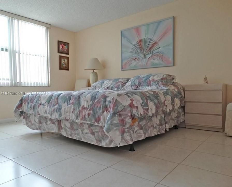 En Venta: $120,000 (2 camas, 2 baños, 1100 Pies cuadrados)