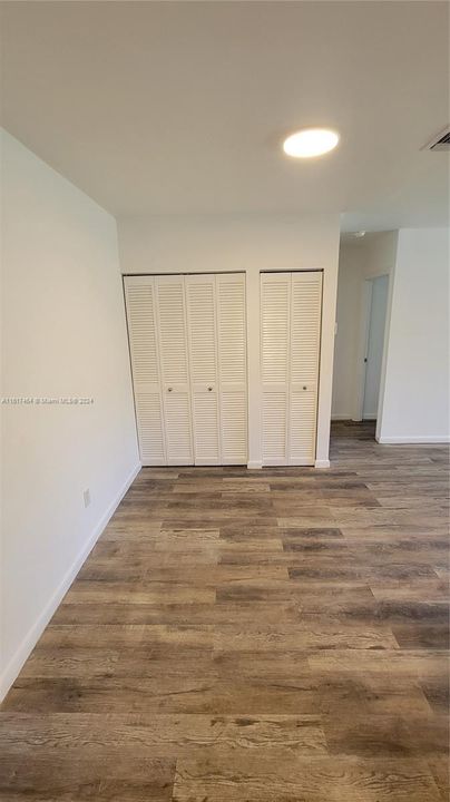 For Rent: $3,000 (3 beds, 2 baths, 1050 Square Feet)