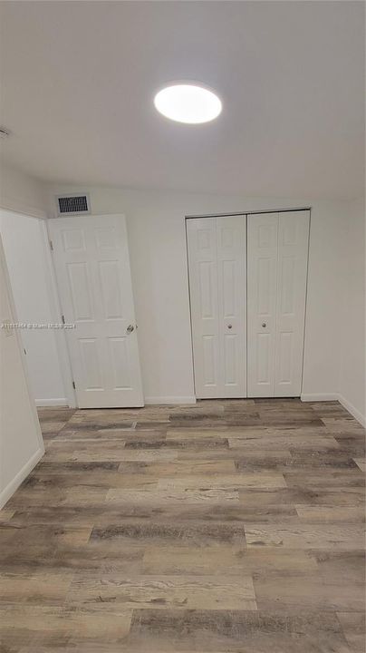 For Rent: $3,000 (3 beds, 2 baths, 1050 Square Feet)