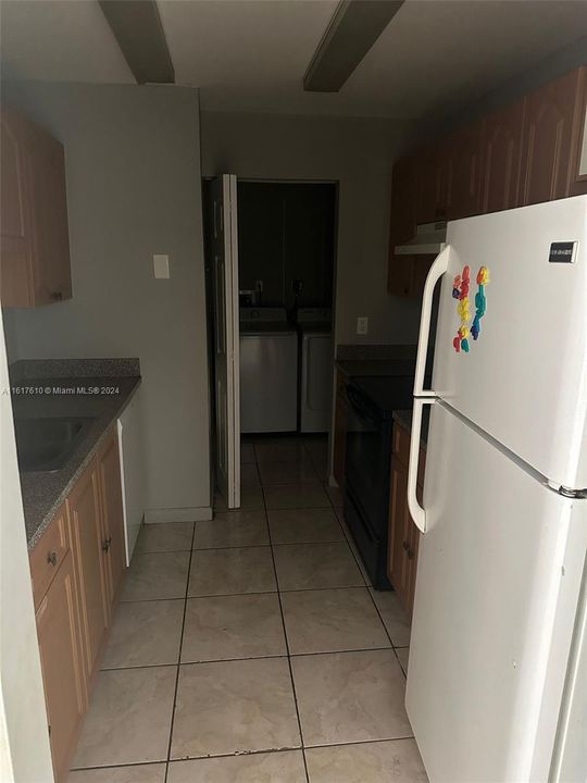 For Rent: $1,850 (2 beds, 2 baths, 1060 Square Feet)