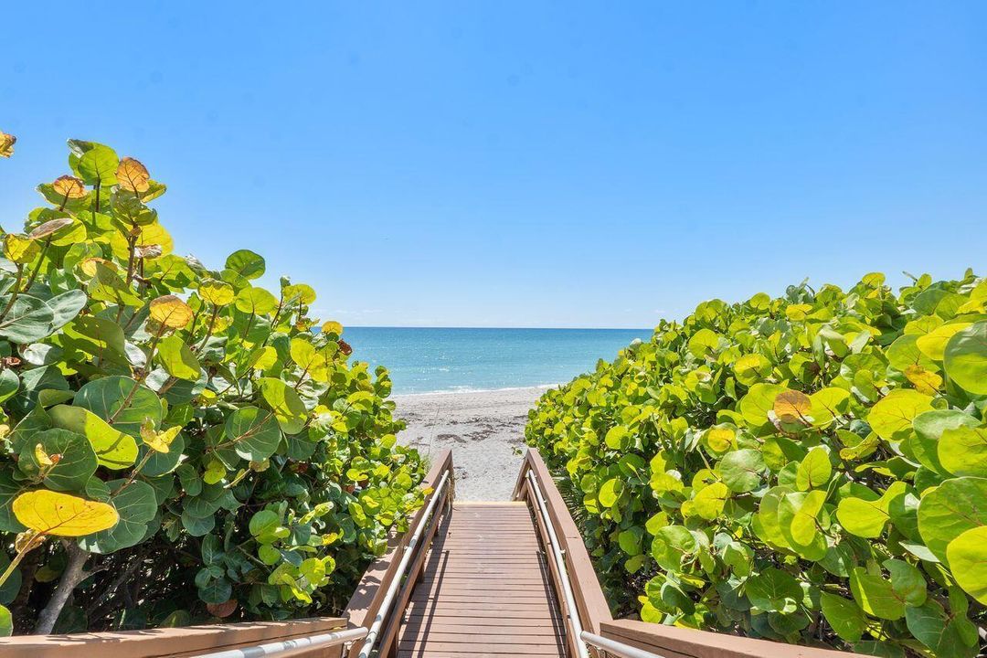 200_Ocean_Trail_Way_U602_049